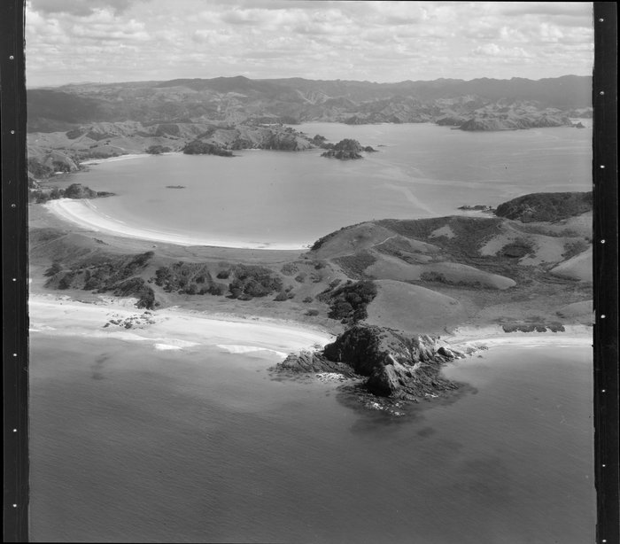 Original photograph: Rimariki Islands, Mimiwhangata Coastal Reserve, Northland