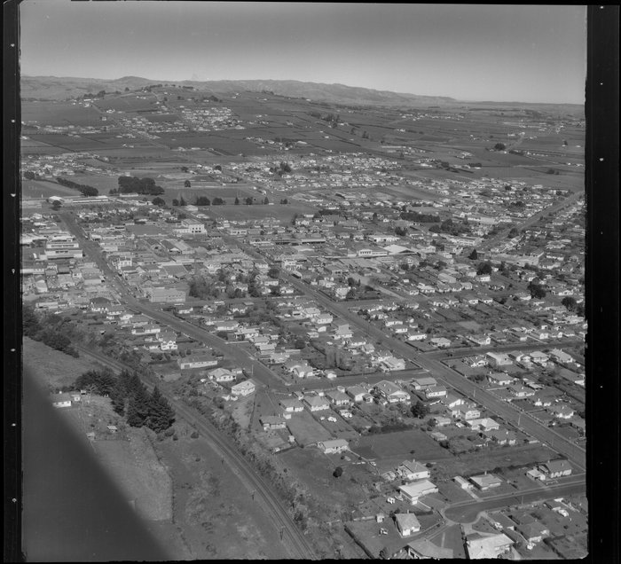 Original photograph: Pukekohe, Auckland, including houses and business premises