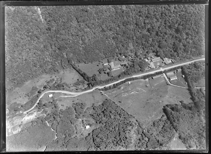 Original photograph: Waikato Heads, Franklin District, showing buildings